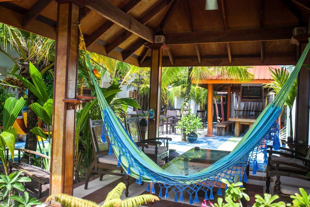 Natural Surf House Hostel Himmafushi Exterior foto
